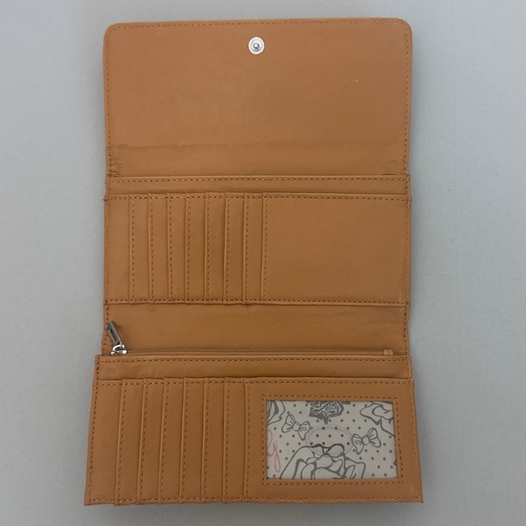 NWOT Authentic Guess Trifold Monogram Wallet - Picture 3 of 8